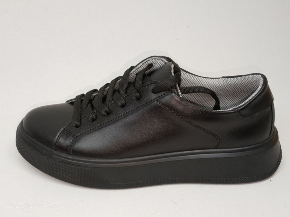 Жіночі кеди кросівки з натуральної шкіри