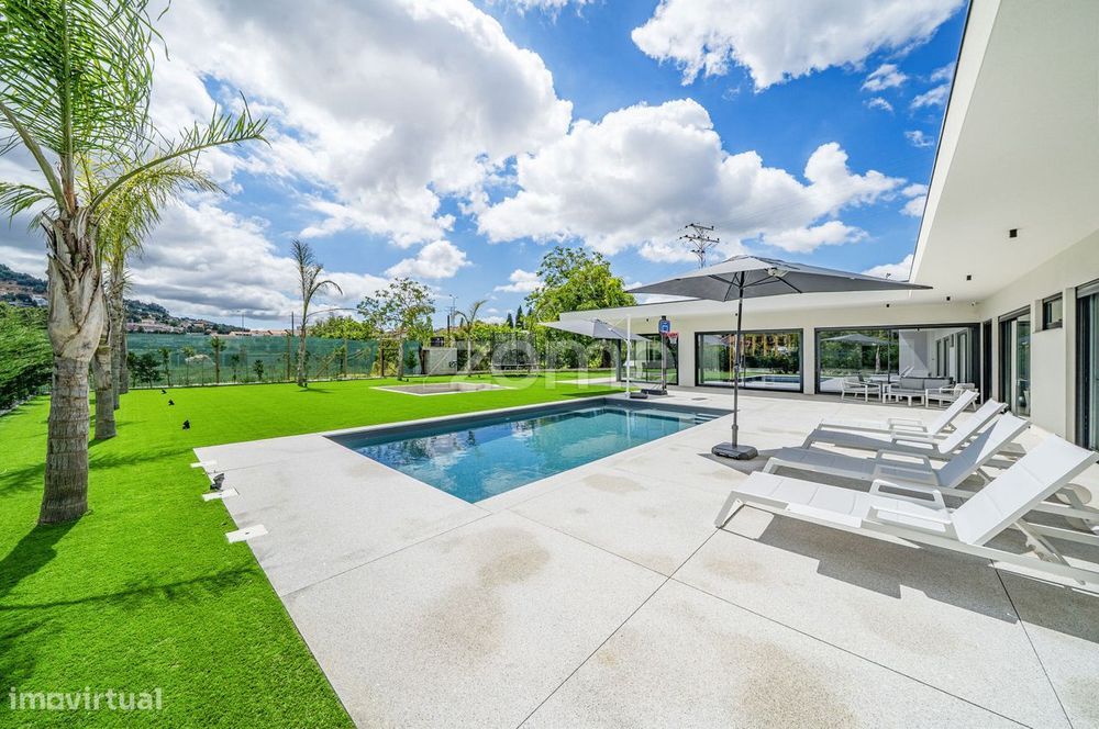 Super Moradia Térrea T3+1 Em  Braga