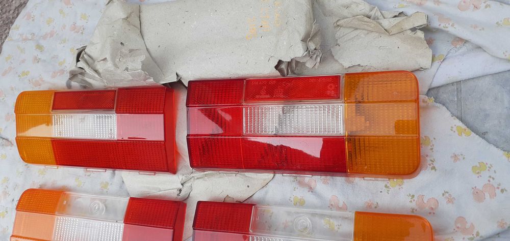 Хром фонари и подфарники ВАЗ-2101,2103,2106.Стекла к ним.