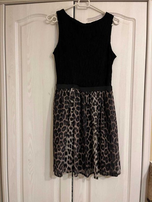 Sukienka czarna koronkowa góra, dół - panterka SisterS Point 36S/38 M