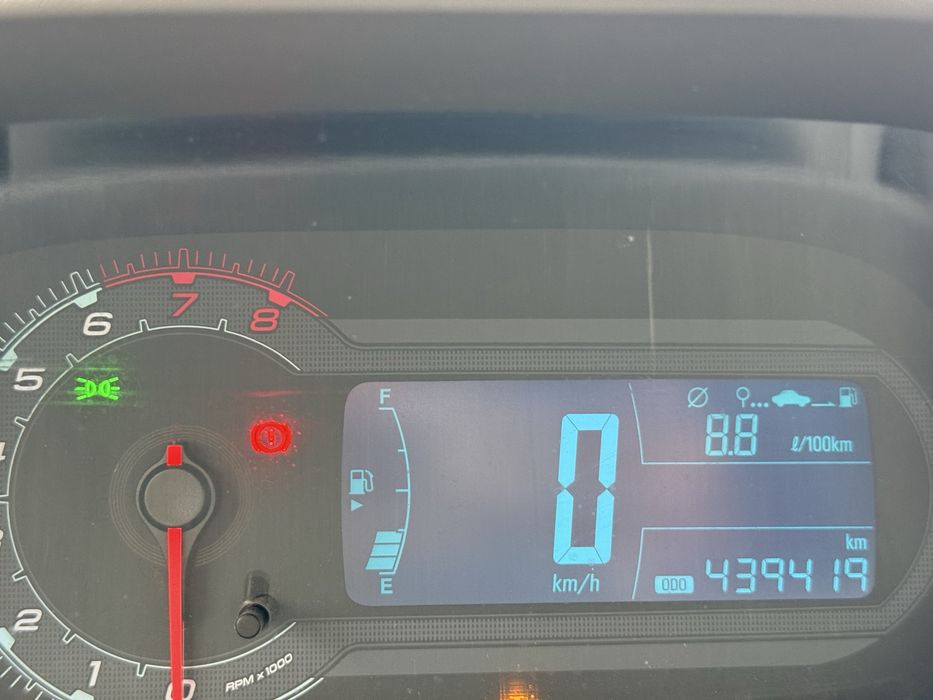 Продам Ravon R4 газ- бензин