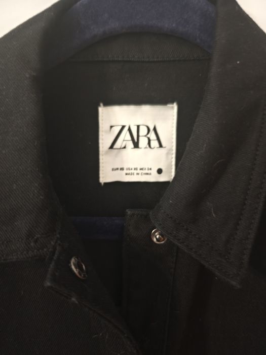 Kurtka czarna jeans z Zary rozmiar XS