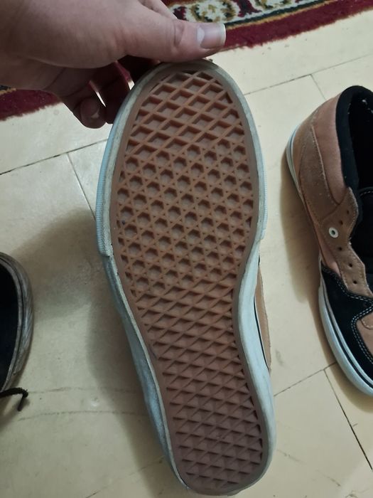 Vans half cap pro 43 size