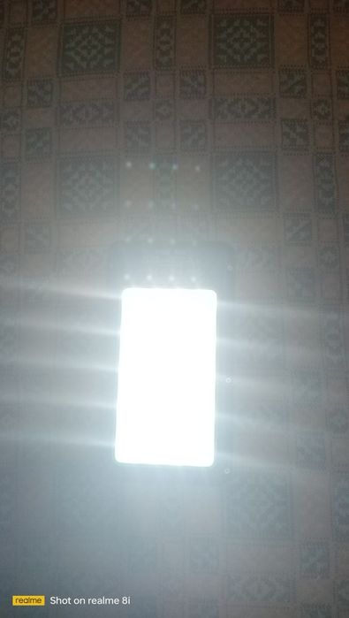 Повербанк з ліхтарем