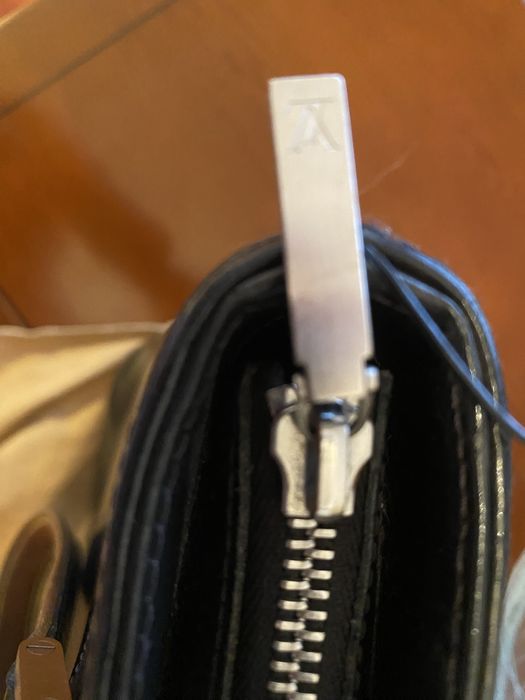 Malara luiz Vitton em pele