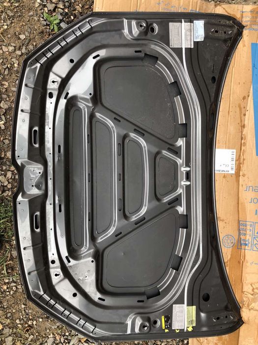 Капот  гольф 7 б/ у