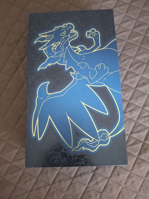 UPC Charizard Pokémon