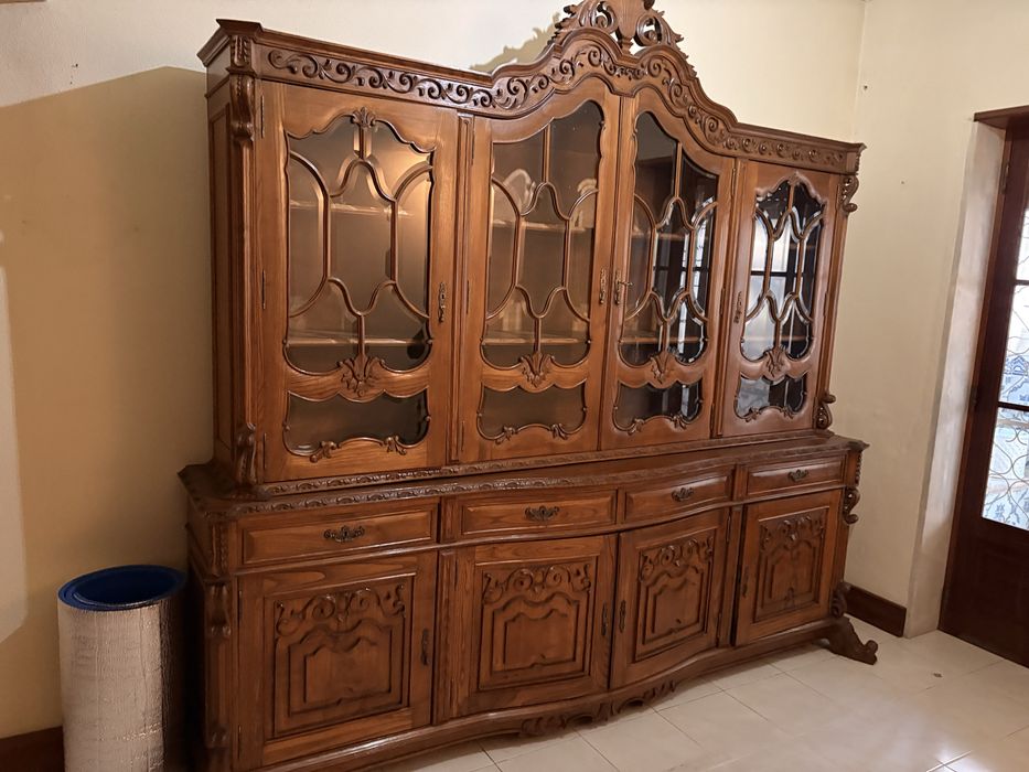 Cristaleira/ movel sala retrô