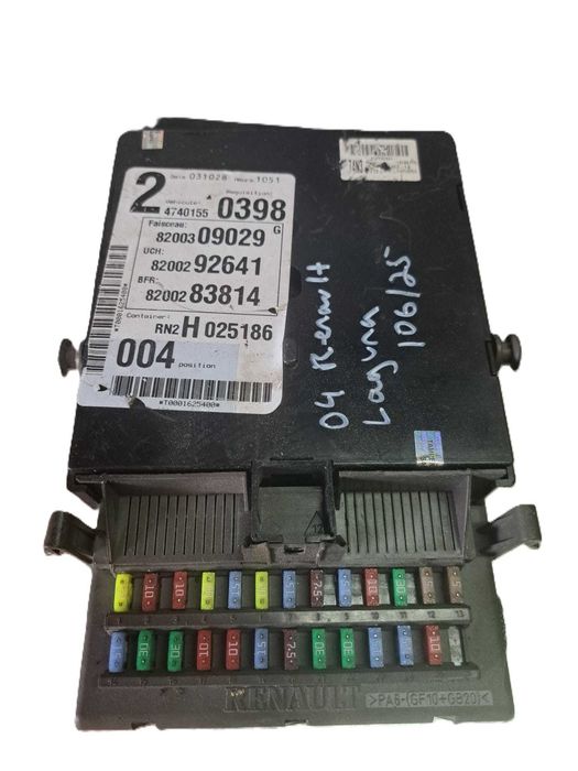 CAIXA DE FUSIVEIS RENAULT LAGUNA 2.2 DCI 2004