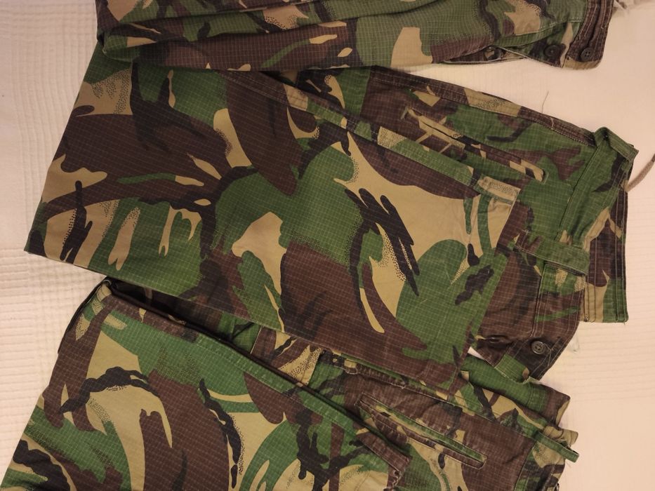 Farda Militar - 3 calças + Dolman