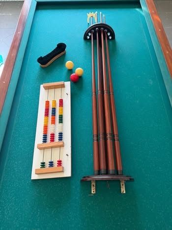 Vendo mesa de bilhar usada