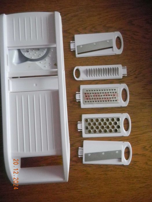 Wielofunkcyjna krajalnica do warzyw.