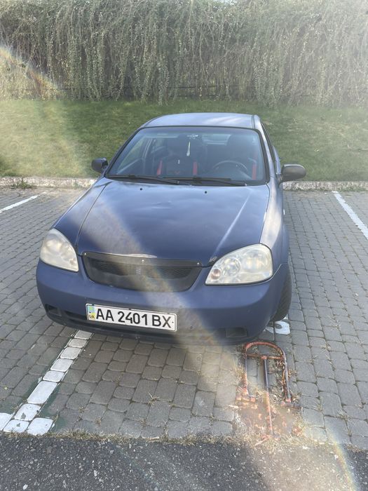 Продам шевроле лачеті