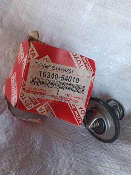 Термостат тойота