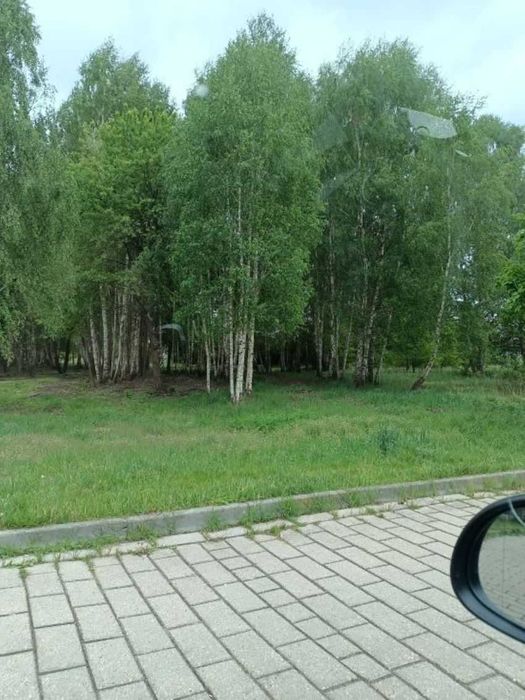 Sprzedamy działkę budowlaną