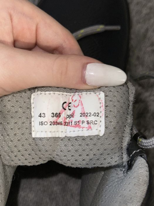 Trzewiki robocze r.43 S1P SRC 365 PPO