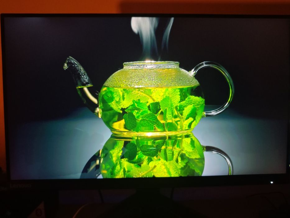 Monitor Lenovo IPS QHD 165Hz
