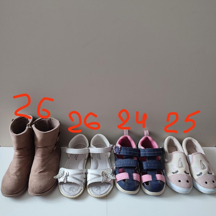 босоніжки,сапожки весняні,макасіни,дитяче взуття