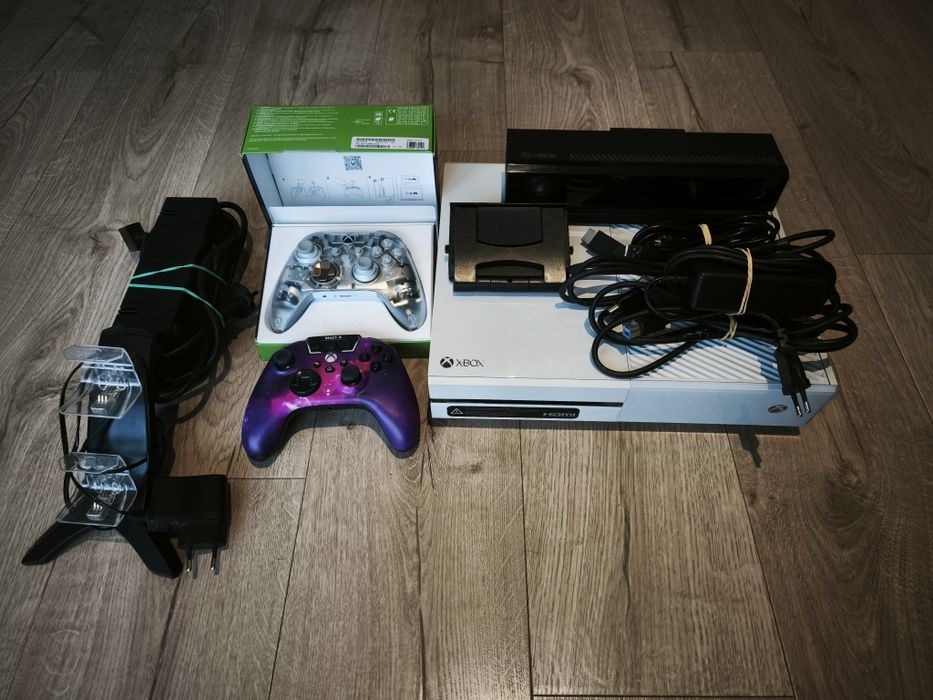 Konsola Xbox One + Kinect