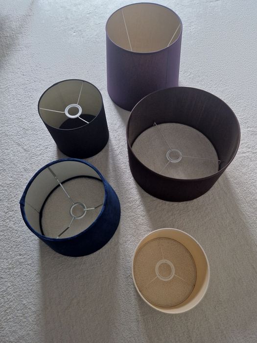 Abajour. Muito estimados.