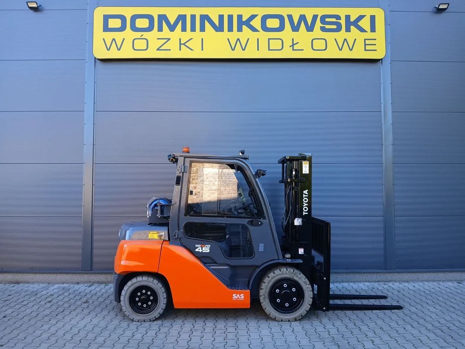 Toyota 8FG40N  wózek widłowy 2020r. LPG duplex SPRZEDAŻ SERWIS WYNAJEM