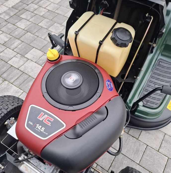 Traktorek Kosiarka MTD Bolens BL 135/92AT B&S 14.5 HP AUTOMAT PŁUG LED