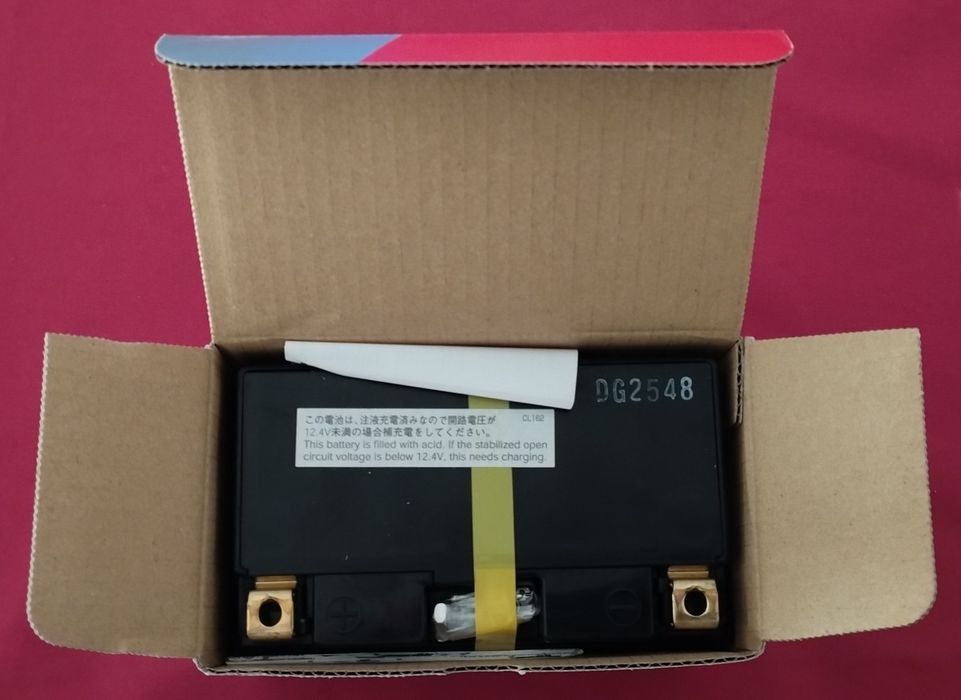 Bateria Yuasa YTZ10S - Completamente nova !!