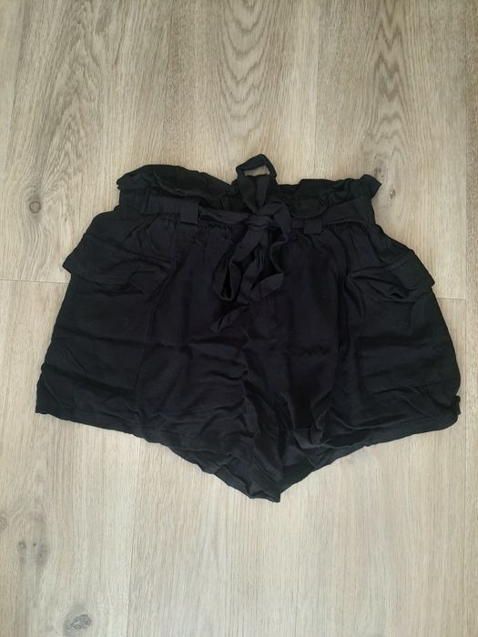 czarne krótkie spodenki XS