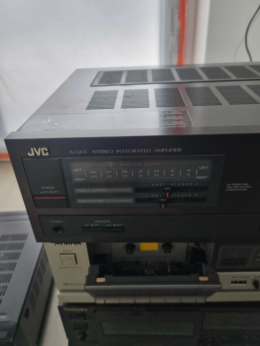 Amplituner JVC A-GX3