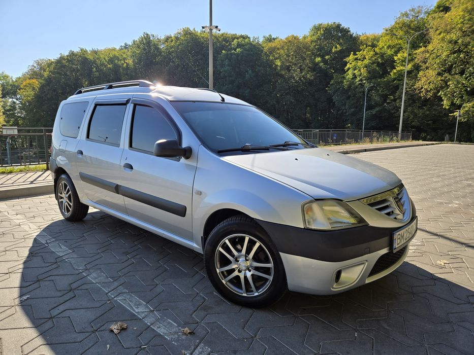 Dacia Logan 1.6 MPI Газ/бензин на 7 місць