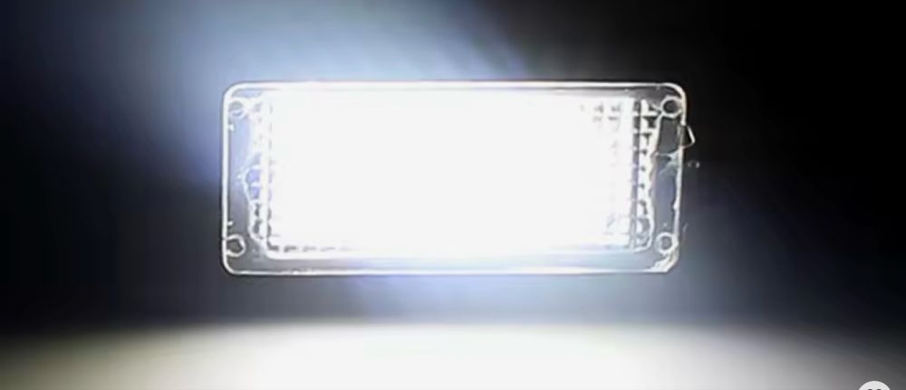 Подсветка номера Audi A4 B8 A5 Q5 S5 TT A1 S4 A6 A7VW PASSATвантажівок