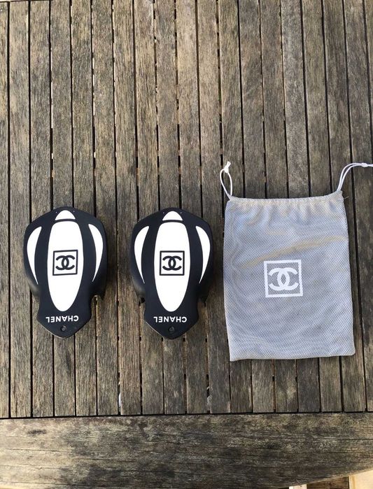 Swimming Padle CHANEL Originais – Raras! Com saco Oficial!