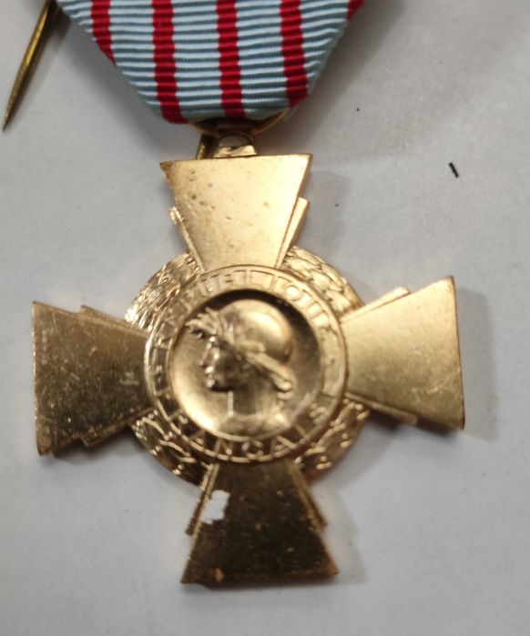 3 medalhas militares estrangeiras
