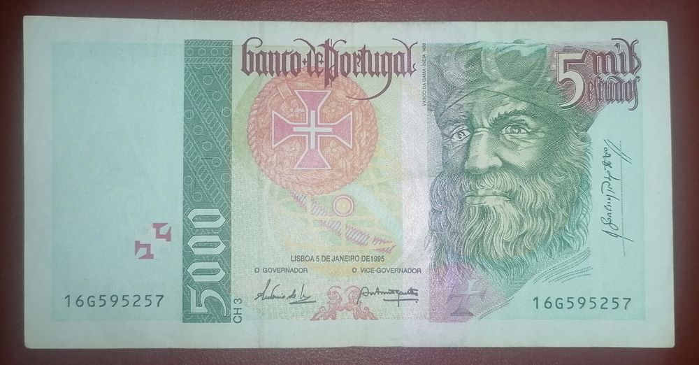 Nota de 5000 escudos