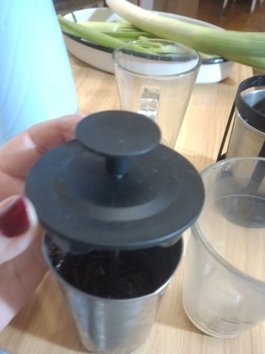 Заварник , металевий стаканчик