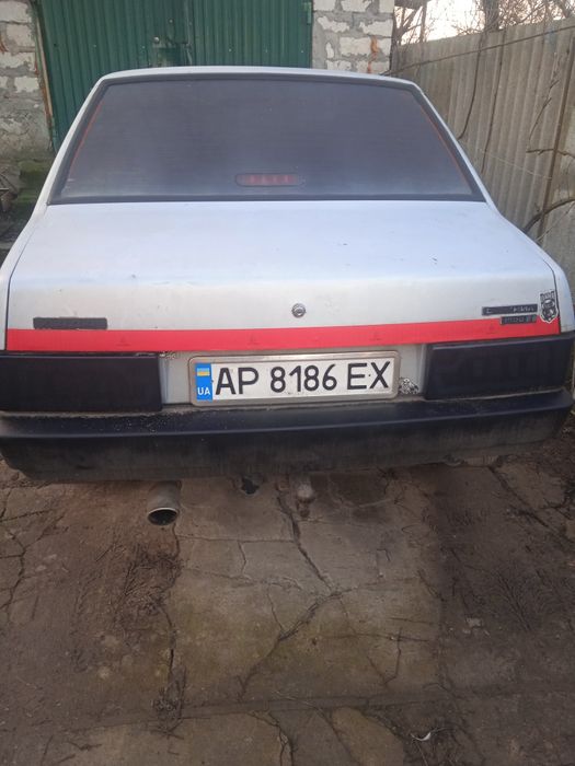 Срочно продам ваз 21099.