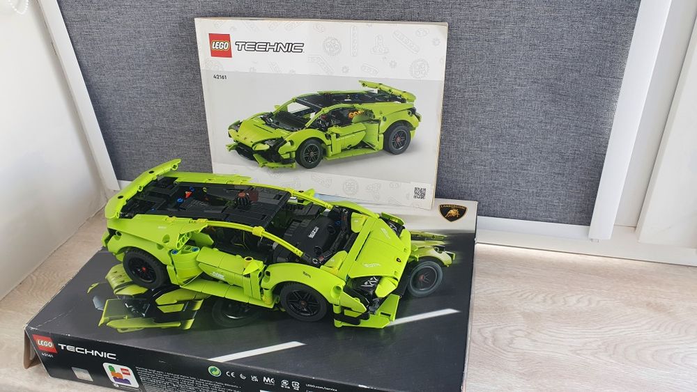 Lego technic 42161 Lamborghini Huracan Tecnica