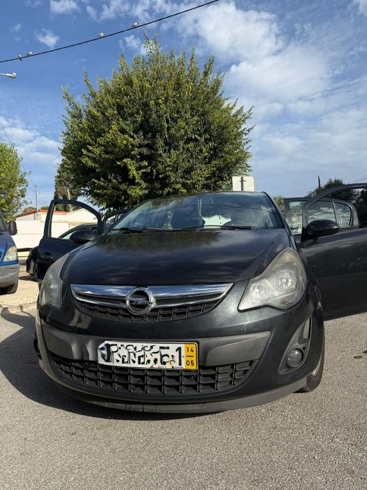 Opel corsa Gasóleo 2014 — photo 3