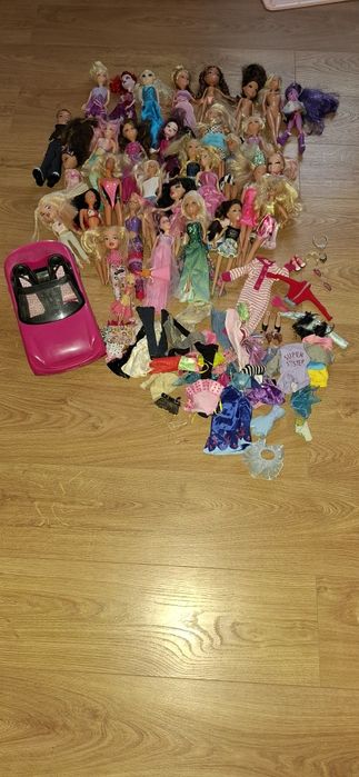Lalki.   barbie.