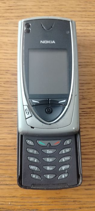 Telefon Nokia 7650 uszkodzony