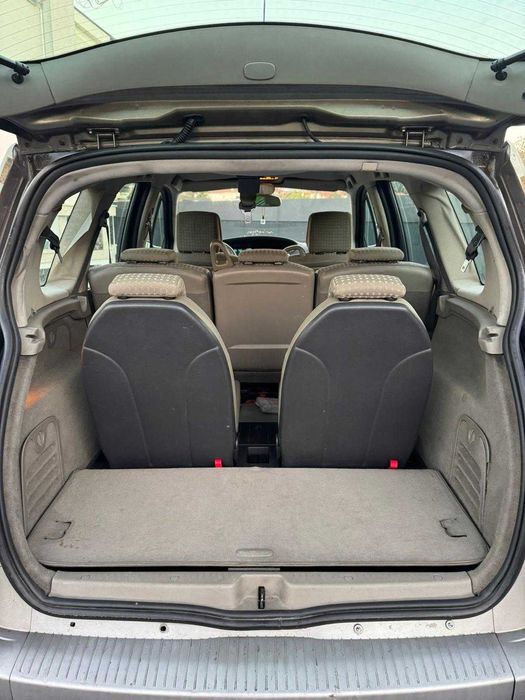 Renault Grand  Scenic 1.5 DCI 7 Lugares