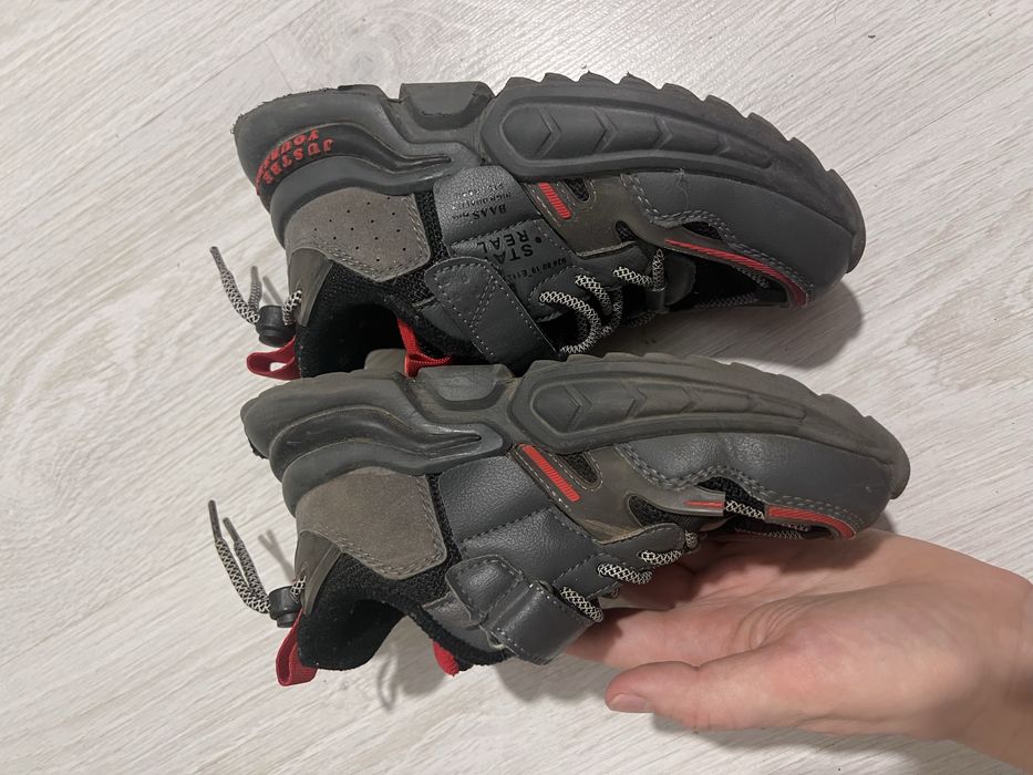 Кросівки на хлопчика 31р