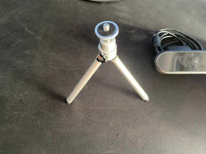 Microfone KROM Kimu Pro + Webcam Trust Tyro Full HD