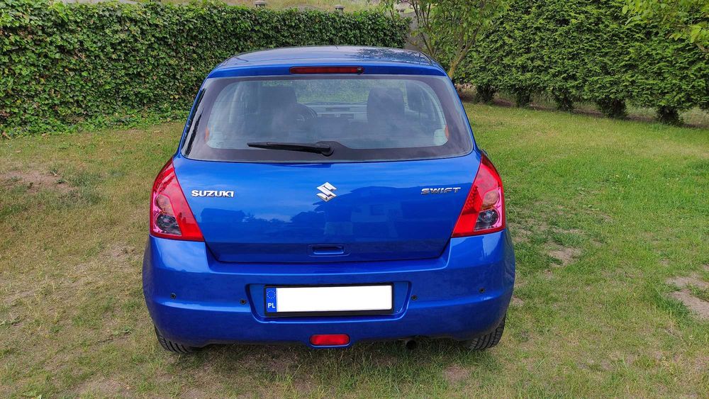 Suzuki Swift 1.3 92 KM 2010r. 5 drzwi