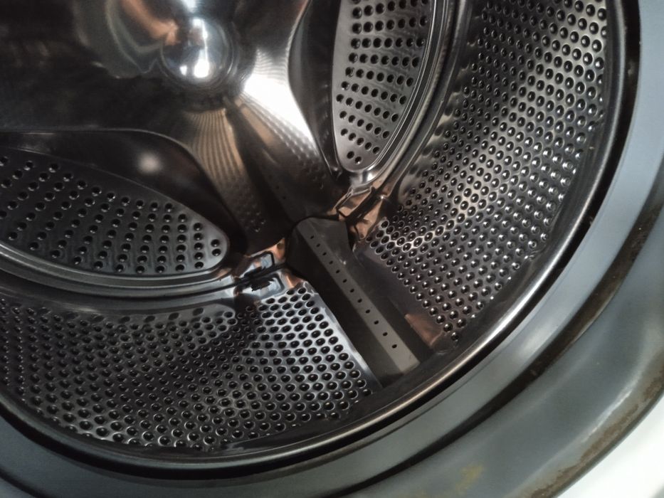 Пральна машина Samsung WF6520s7w на запчастини