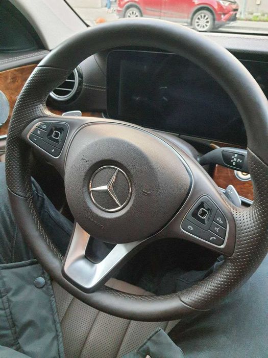 Mercedes-Benz E300 4matic W213