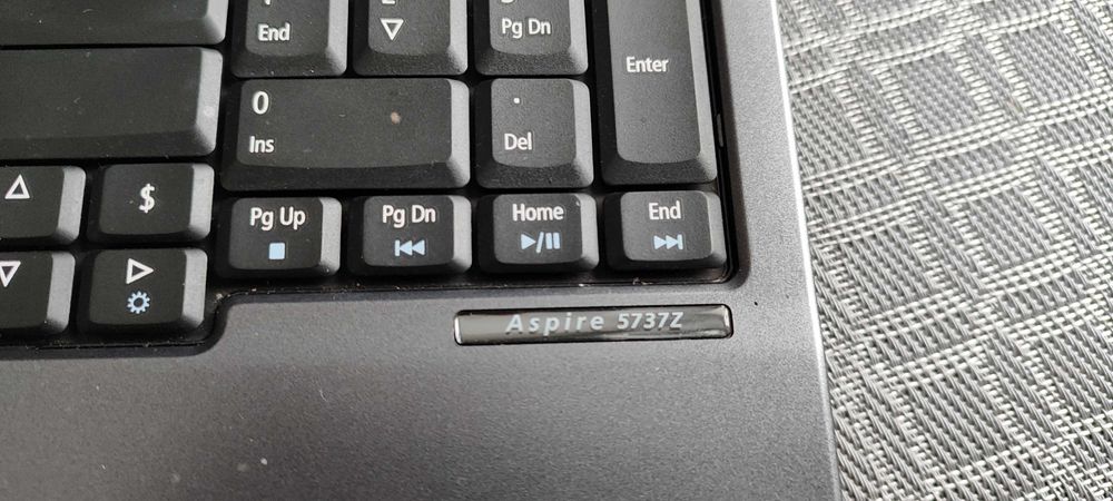 Laptop Acer Aspire 5737z