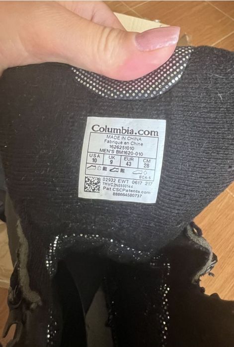 Нові зимові водонепронекні ботінкі  КОЛАМБІЯ ,43 розмір, і 28 см по ус