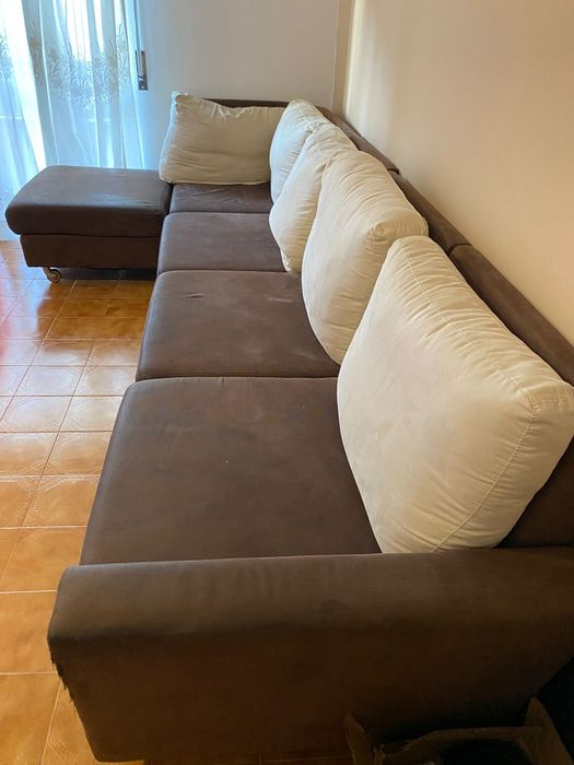 Sofá castanho 4 lugares