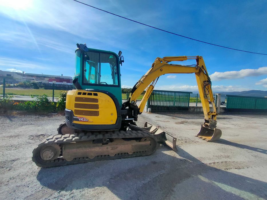 Escavadora/Giratória Yanmar VIO50